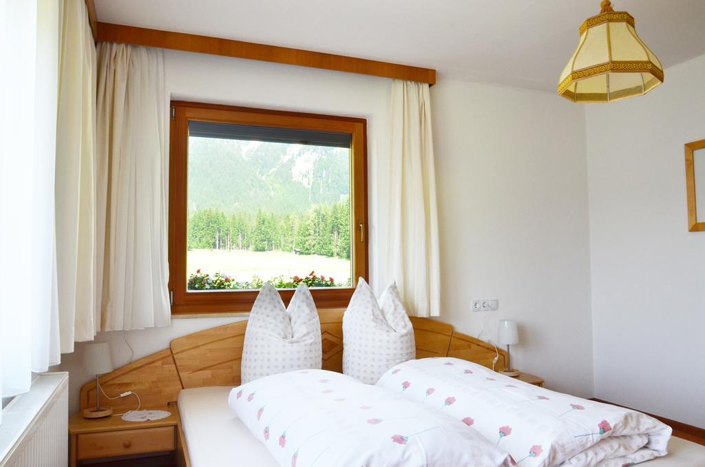 Landhaus Ahrn Leutasch Rum bild