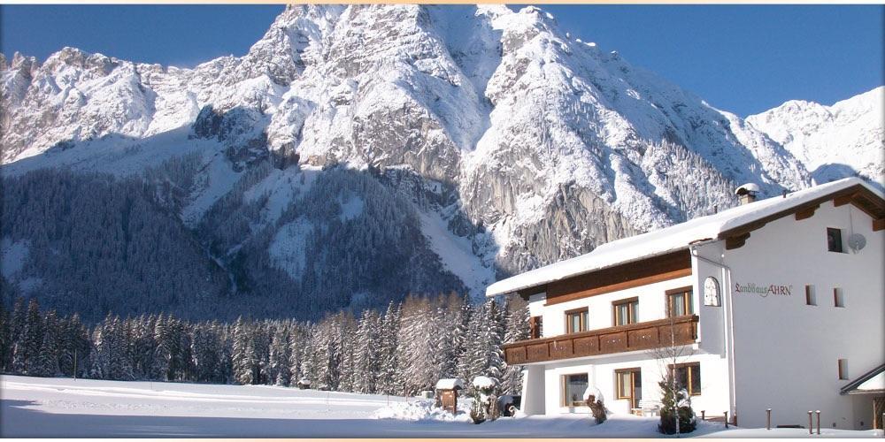 Landhaus Ahrn Leutasch Exteriör bild