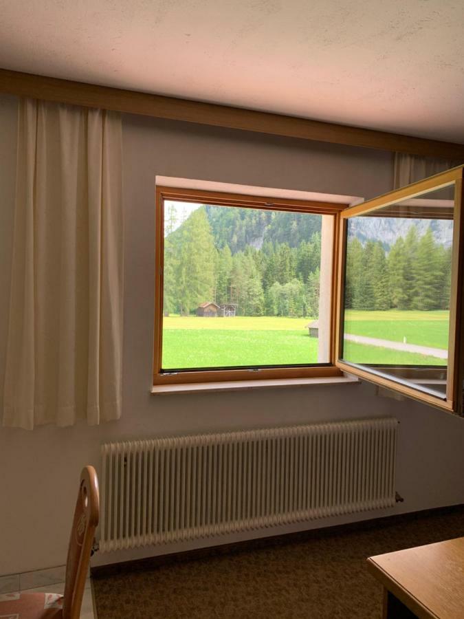 Landhaus Ahrn Leutasch Exteriör bild